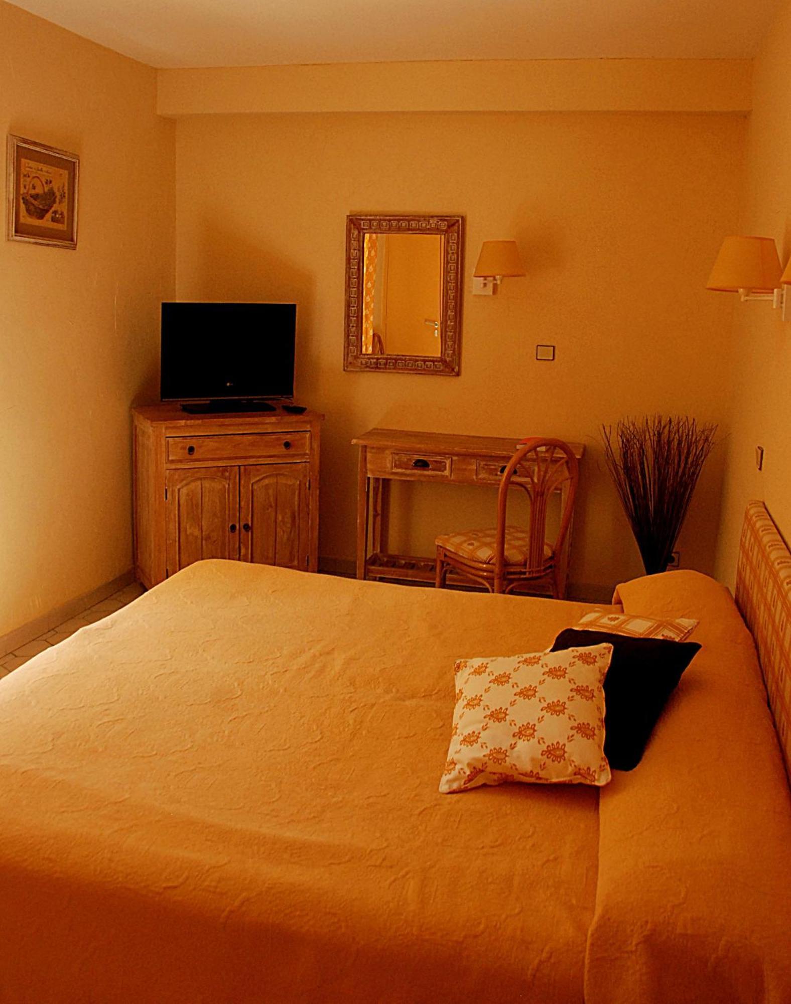 Hotel Les Mazets Des Roches Tarascon Exteriér fotografie